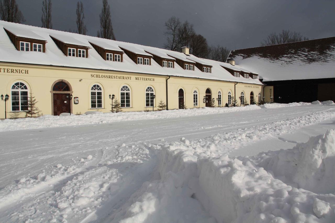 Zamecky Hotel Metternich Velka Hledsebe Exterior photo
